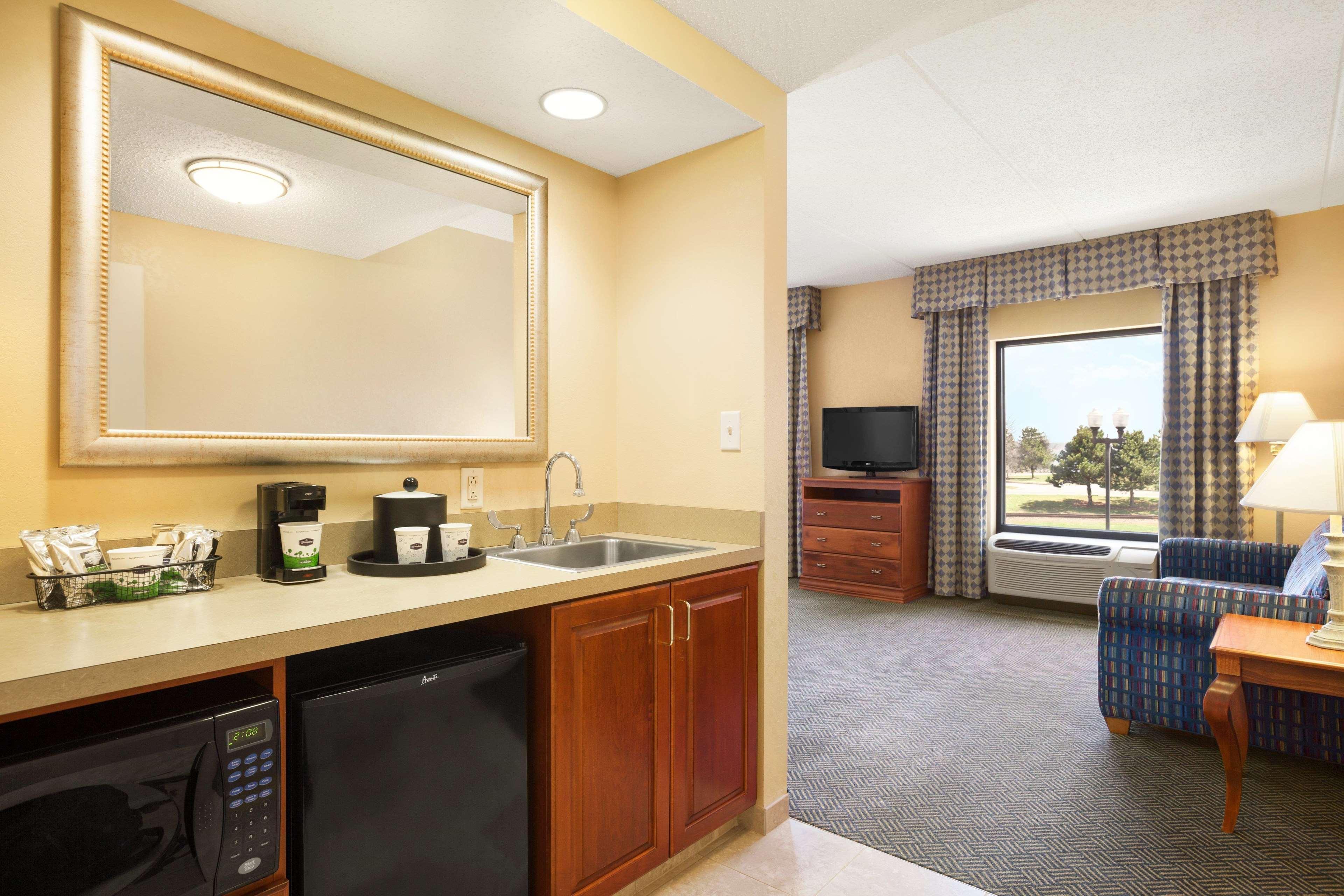 Hampton Inn Geneva Exterior foto